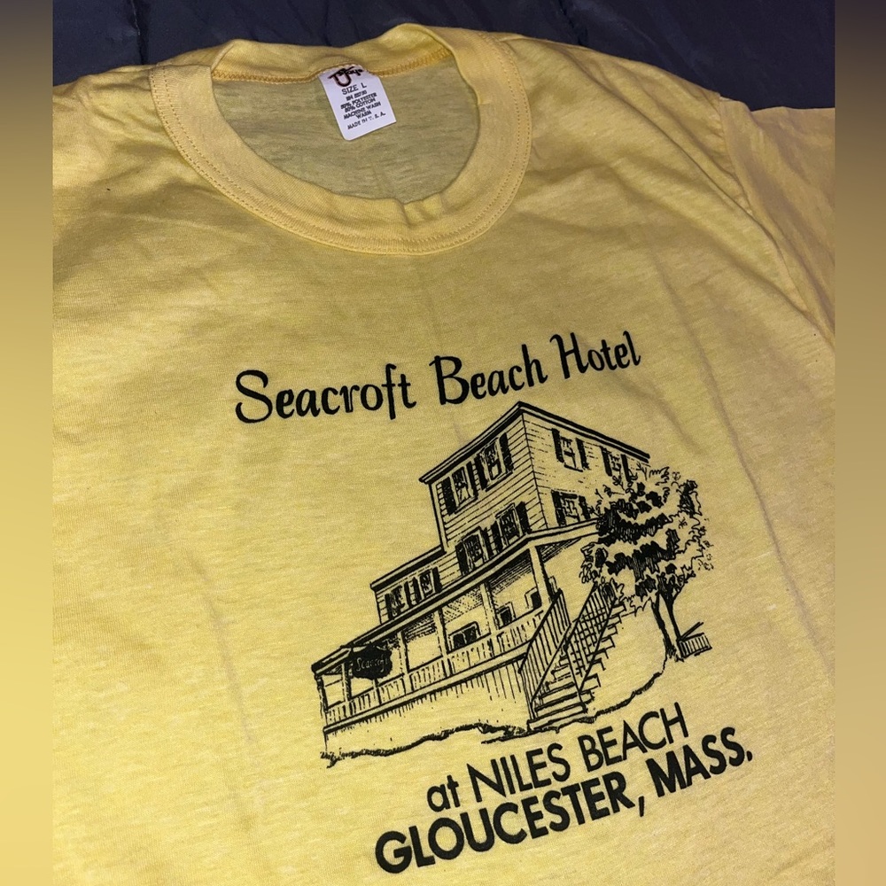 Vintage 80s Niles Beach Seacroft Hotel Gloucester MA Shirt Size Large USA Made